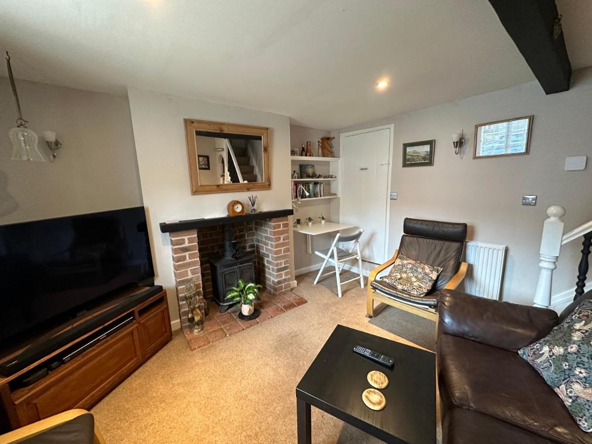 Cottage en-suite room with private lounge Bridport Exteriör bild